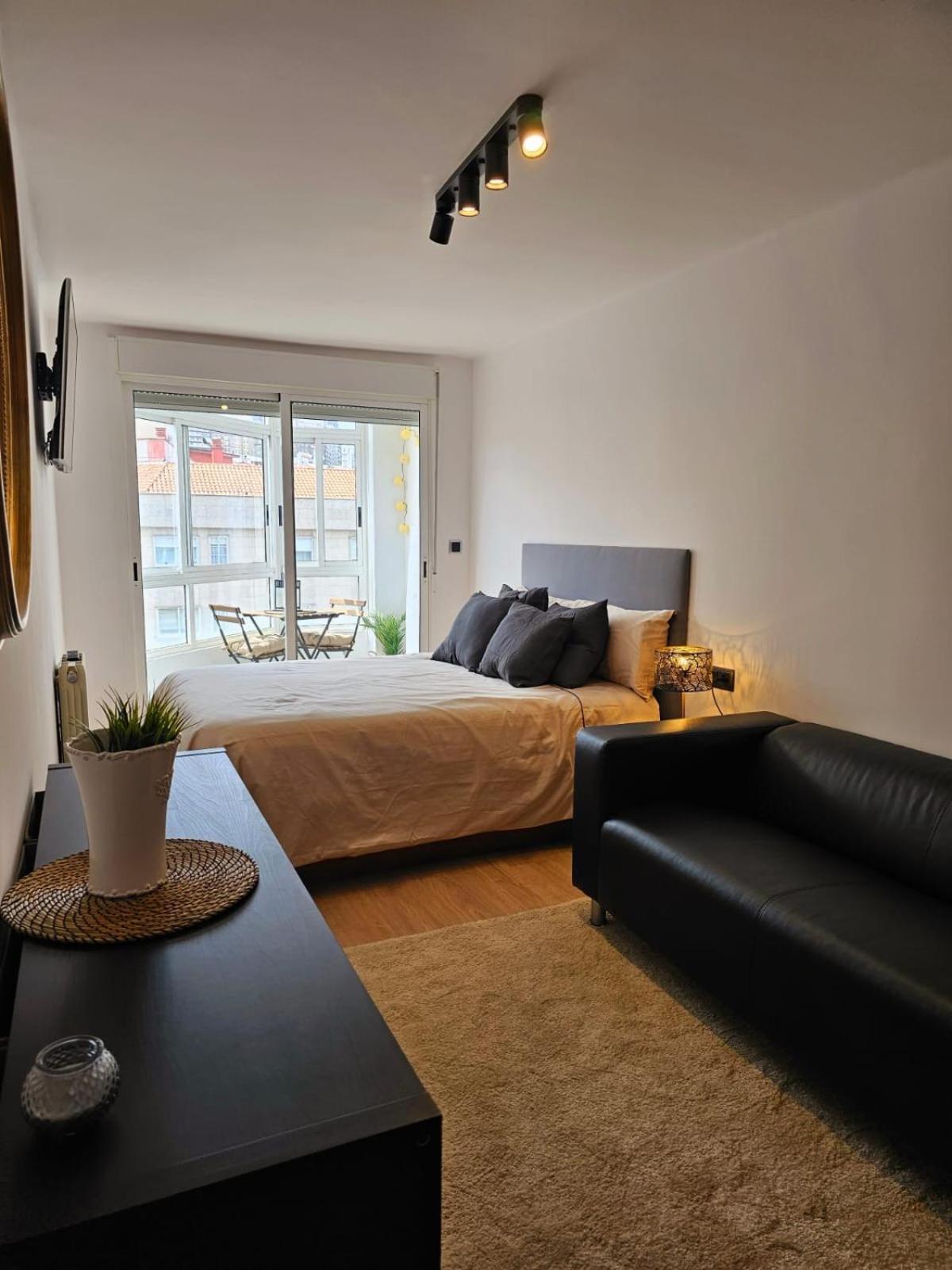 Exclusivo Apartamento En El Centro Vigo Bagian luar foto