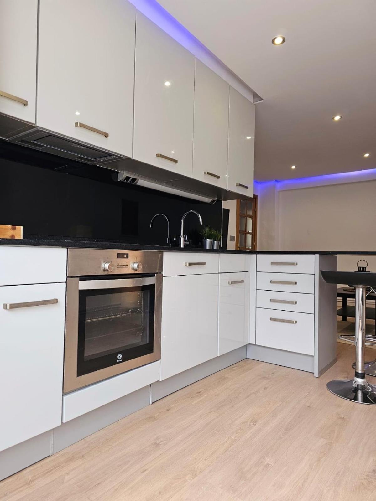 Exclusivo Apartamento En El Centro Vigo Bagian luar foto